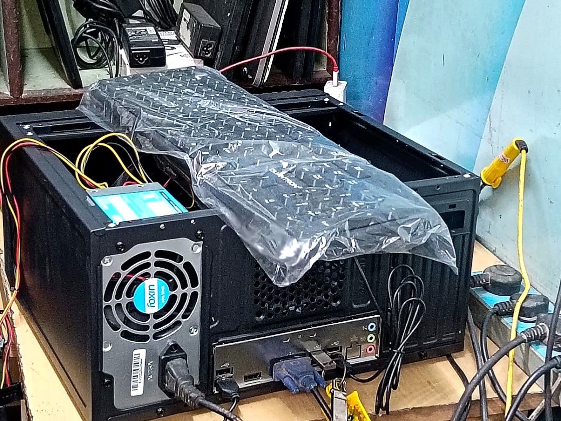 Desktop equipment